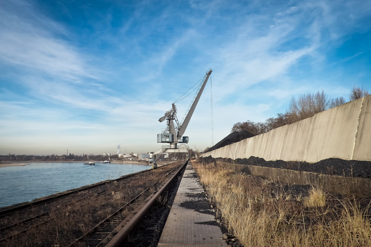 進口汽車沒有給報關單