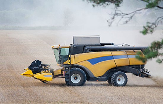 收割機進口報關(guān)公司